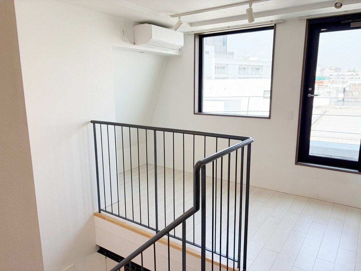 お部屋探しは株式会社 タウンハウジング までお気軽にお問合せ下さい。
クレジットカード決済・首都圏を中心直営143店舗 仲介件数全国2位の豊富な実績!諸費用・審査等・何でもご相談下さい。