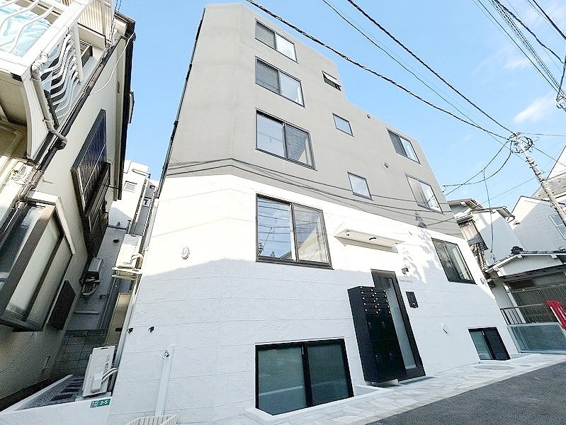 お部屋探しは株式会社 タウンハウジング までお気軽にお問合せ下さい。
クレジットカード決済・首都圏を中心直営143店舗 仲介件数全国2位の豊富な実績!諸費用・審査等・何でもご相談下さい。