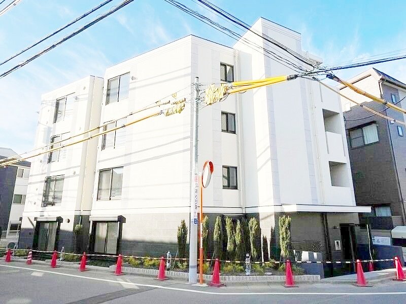 お部屋探しは株式会社 タウンハウジング までお気軽にお問合せ下さい。
クレジットカード決済・首都圏を中心直営143店舗 仲介件数全国2位の豊富な実績!諸費用・審査等・何でもご相談下さい。