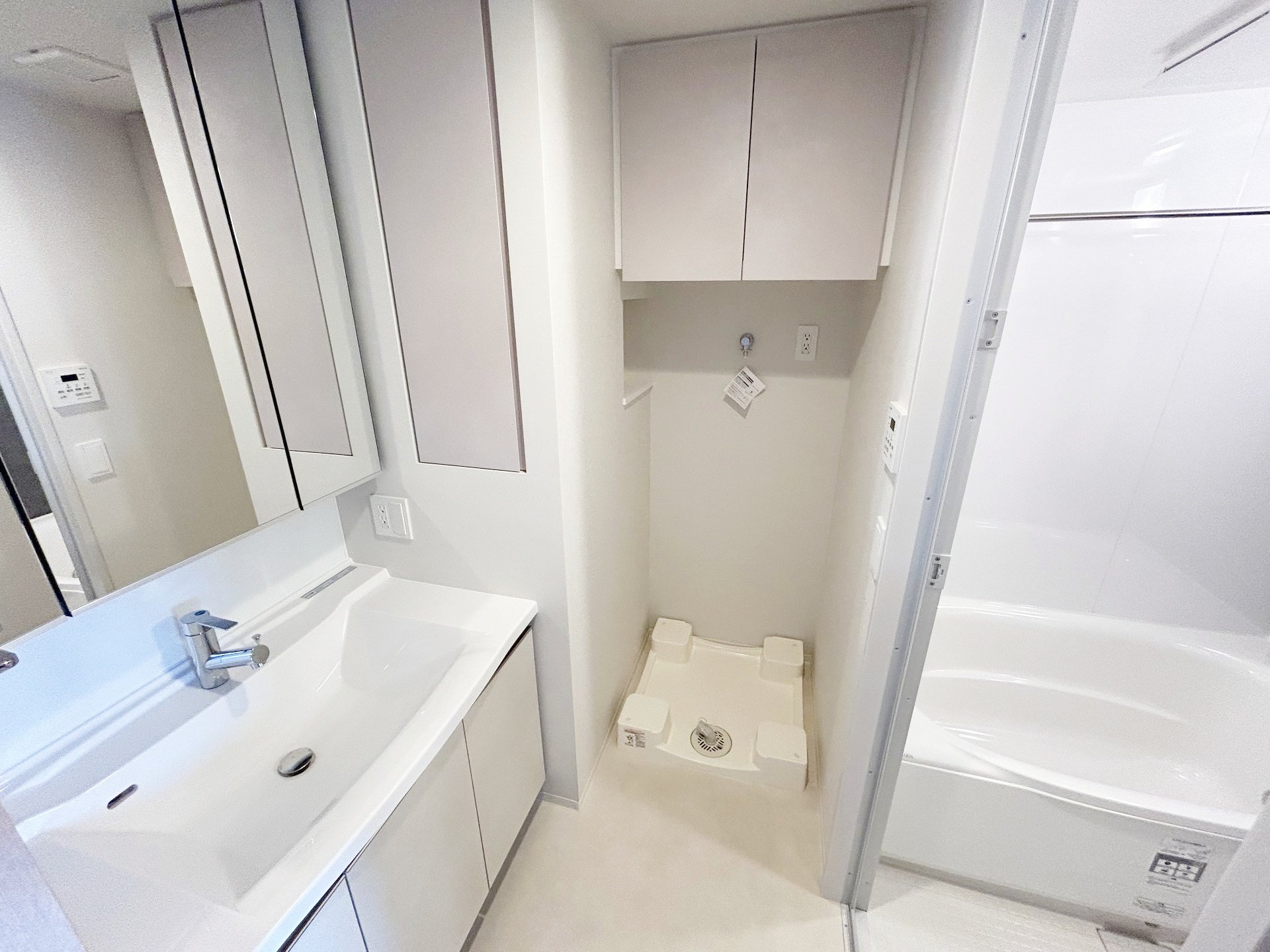 お部屋探しは株式会社 タウンハウジング までお気軽にお問合せ下さい。
クレジットカード決済・首都圏を中心直営143店舗 仲介件数全国2位の豊富な実績!諸費用・審査等・何でもご相談下さい。