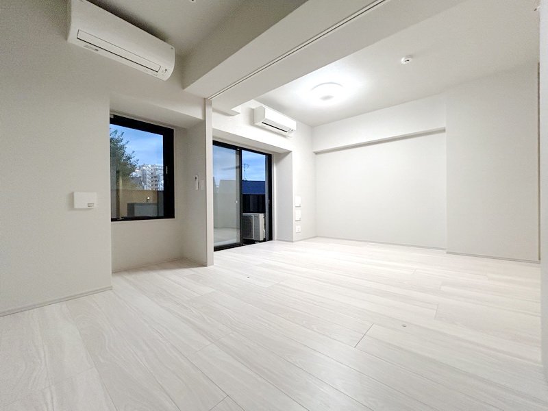 お部屋探しは株式会社 タウンハウジング までお気軽にお問合せ下さい。
クレジットカード決済・首都圏を中心直営143店舗 仲介件数全国2位の豊富な実績!諸費用・審査等・何でもご相談下さい。