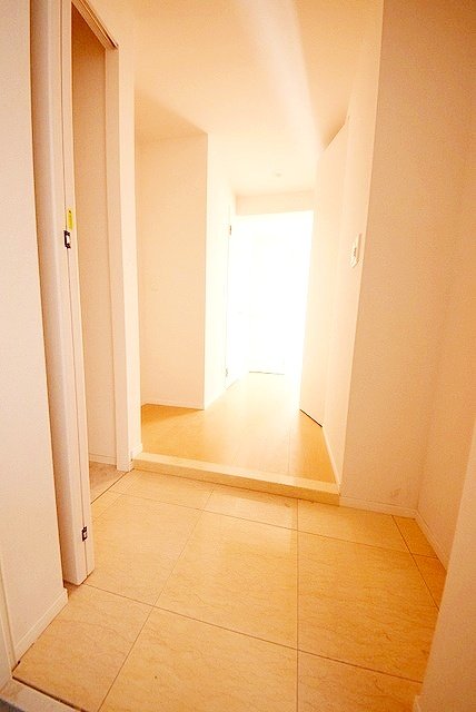 お部屋探しは株式会社 タウンハウジング までお気軽にお問合せ下さい。
クレジットカード決済・首都圏を中心直営143店舗 仲介件数全国2位の豊富な実績!諸費用・審査等・何でもご相談下さい。