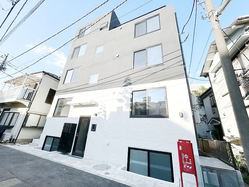 お部屋探しは株式会社 タウンハウジング までお気軽にお問合せ下さい。
クレジットカード決済・首都圏を中心直営143店舗 仲介件数全国2位の豊富な実績!諸費用・審査等・何でもご相談下さい。