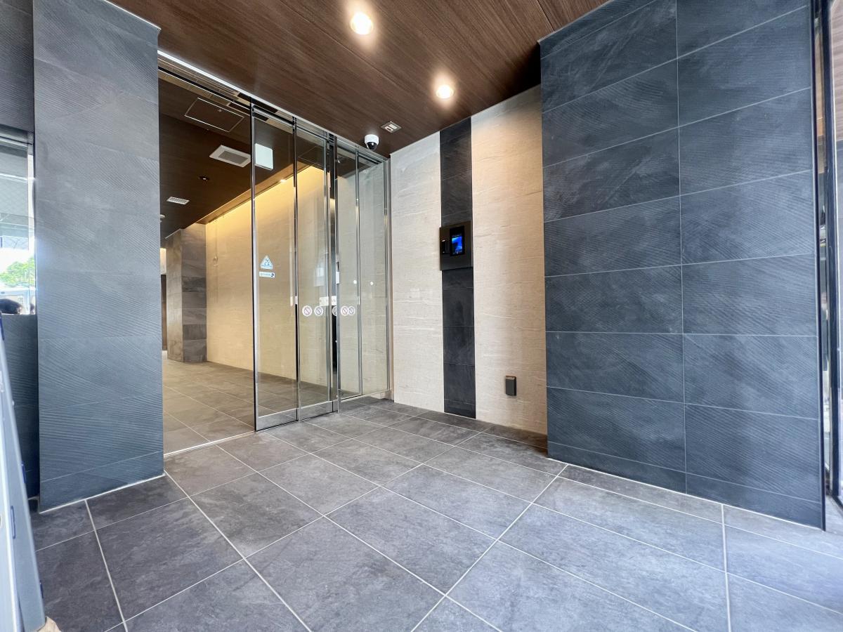 部屋探しは株式会社 タウンハウジング までお気軽にお問合せ下さい。
クレジットカード決済・首都圏を中心直営143店舗 仲介件数全国2位の豊富な実績!諸費用・審査等・何でもご相談下さい。