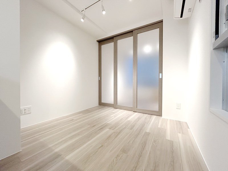 お部屋探しは株式会社 タウンハウジング までお気軽にお問合せ下さい。
クレジットカード決済・首都圏を中心直営143店舗 仲介件数全国2位の豊富な実績!諸費用・審査等・何でもご相談下さい。