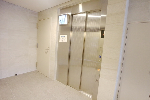 部屋探しは株式会社 タウンハウジング までお気軽にお問合せ下さい。
クレジットカード決済・首都圏を中心直営143店舗 仲介件数全国2位の豊富な実績!諸費用・審査等・何でもご相談下さい。