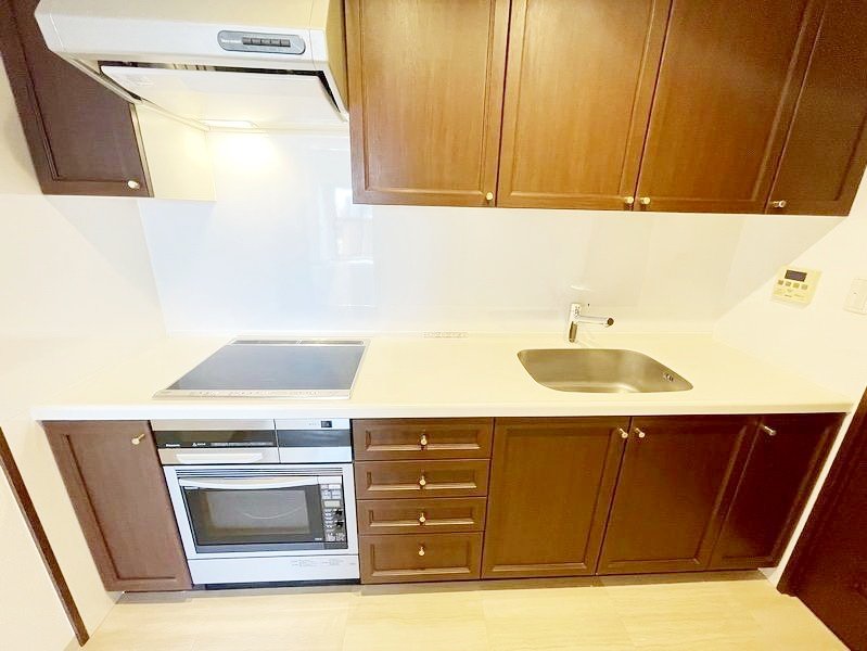 お部屋探しは株式会社 タウンハウジング までお気軽にお問合せ下さい。
クレジットカード決済・首都圏を中心直営143店舗 仲介件数全国2位の豊富な実績!諸費用・審査等・何でもご相談下さい。
