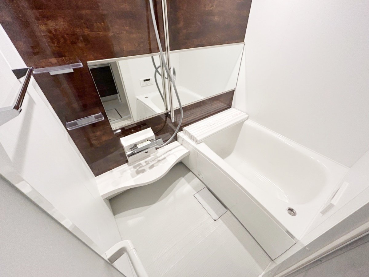 お部屋探しは株式会社 タウンハウジング までお気軽にお問合せ下さい。
クレジットカード決済・首都圏を中心直営143店舗 仲介件数全国2位の豊富な実績!諸費用・審査等・何でもご相談下さい。