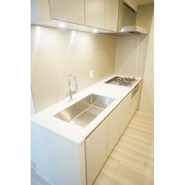 お部屋探しは株式会社 タウンハウジング までお気軽にお問合せ下さい。
クレジットカード決済・首都圏を中心直営143店舗 仲介件数全国2位の豊富な実績!諸費用・審査等・何でもご相談下さい。