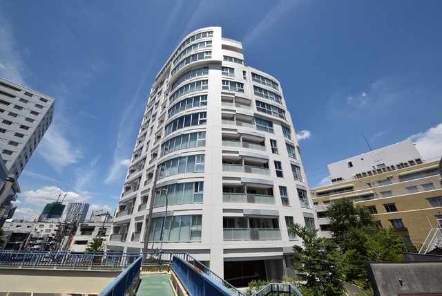 お部屋探しは株式会社 タウンハウジング までお気軽にお問合せ下さい。
クレジットカード決済・首都圏を中心直営143店舗 仲介件数全国2位の豊富な実績!諸費用・審査等・何でもご相談下さい。