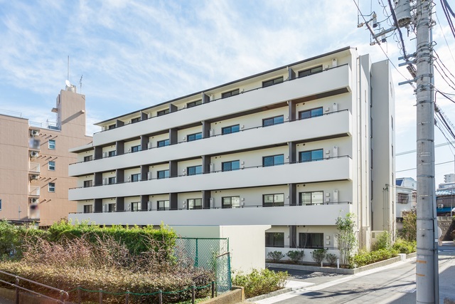 お部屋探しは株式会社 タウンハウジング までお気軽にお問合せ下さい。
クレジットカード決済・首都圏を中心直営143店舗 仲介件数全国2位の豊富な実績!諸費用・審査等・何でもご相談下さい。