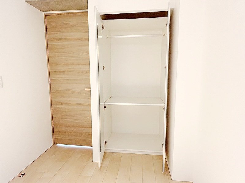 お部屋探しは株式会社 タウンハウジング までお気軽にお問合せ下さい。
クレジットカード決済・首都圏を中心直営143店舗 仲介件数全国2位の豊富な実績!諸費用・審査等・何でもご相談下さい。