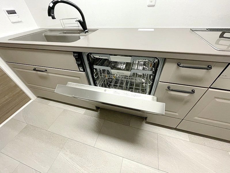 お問合せは(株)タウンハウジング赤坂店へ【03-5563-9055】までお気軽にお問合せ下さい。