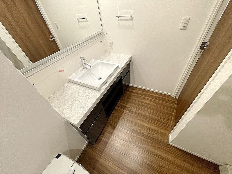 お部屋探しは株式会社 タウンハウジング までお気軽にお問合せ下さい。
クレジットカード決済・首都圏を中心直営143店舗 仲介件数全国2位の豊富な実績!諸費用・審査等・何でもご相談下さい。