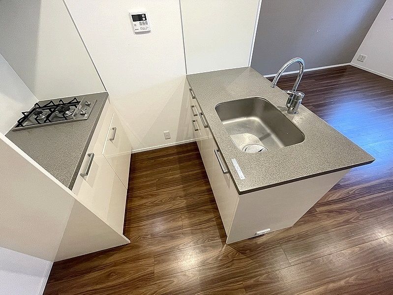 お部屋探しは株式会社 タウンハウジング までお気軽にお問合せ下さい。
クレジットカード決済・首都圏を中心直営143店舗 仲介件数全国2位の豊富な実績!諸費用・審査等・何でもご相談下さい。