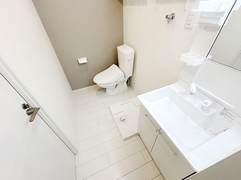 部屋探しは株式会社 タウンハウジング までお気軽にお問合せ下さい。
クレジットカード決済・首都圏を中心直営143店舗 仲介件数全国2位の豊富な実績!諸費用・審査等・何でもご相談下さい。