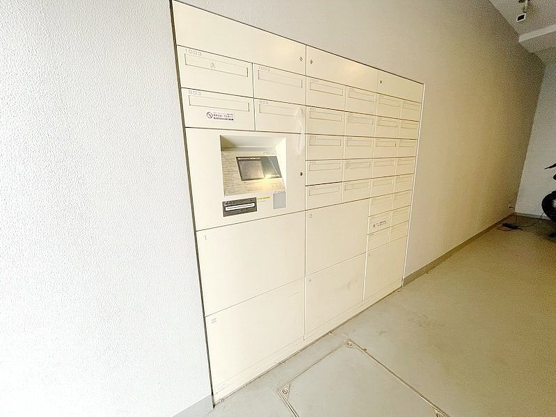 部屋探しは株式会社 タウンハウジング までお気軽にお問合せ下さい。
クレジットカード決済・首都圏を中心直営143店舗 仲介件数全国2位の豊富な実績!諸費用・審査等・何でもご相談下さい。