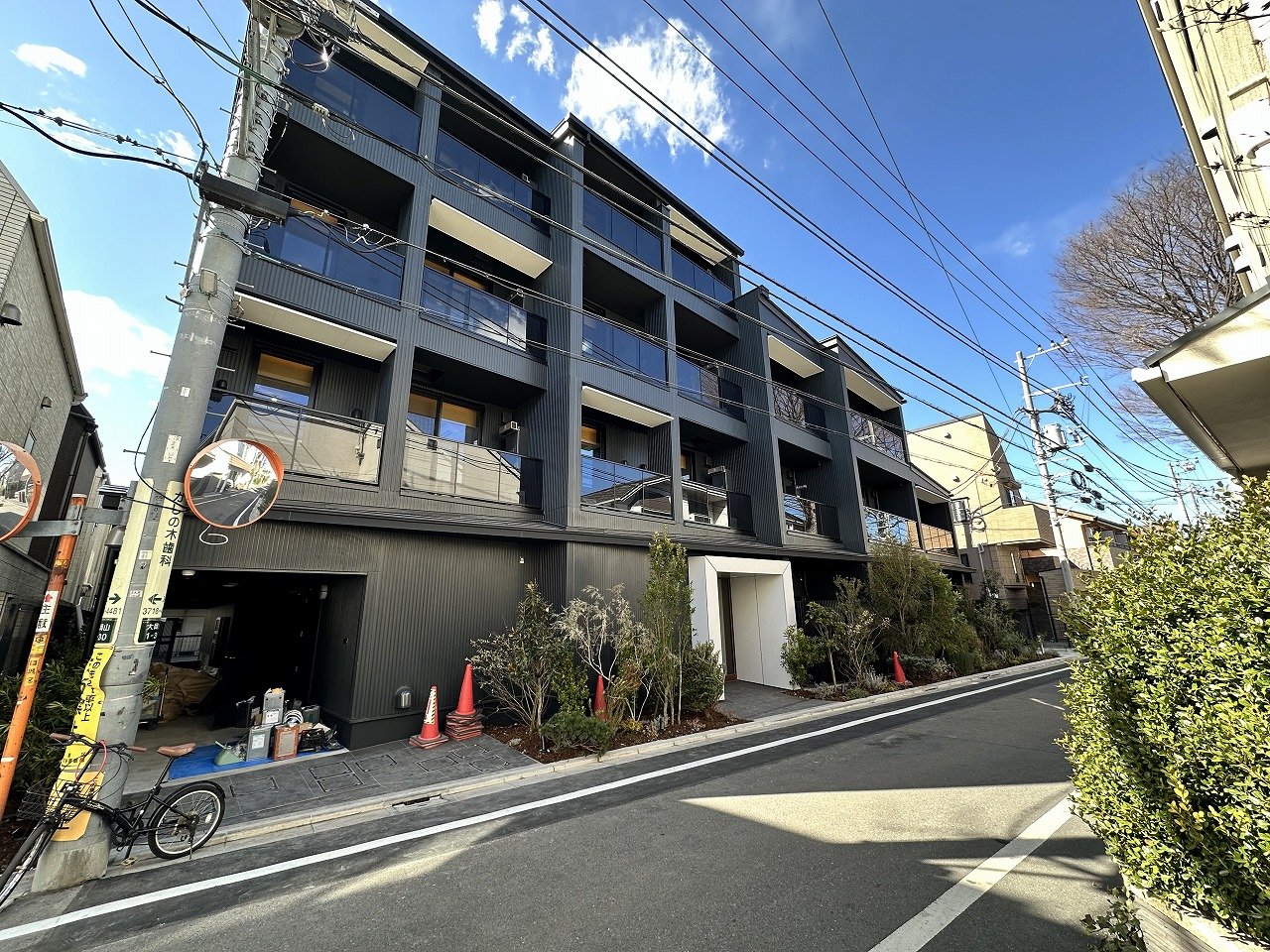 お部屋探しは株式会社 タウンハウジング までお気軽にお問合せ下さい。
クレジットカード決済・首都圏を中心直営143店舗 仲介件数全国2位の豊富な実績!諸費用・審査等・何でもご相談下さい。