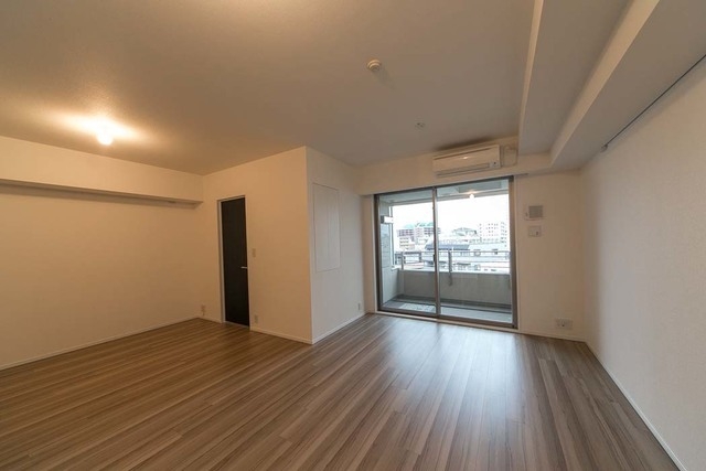 お部屋探しは株式会社 タウンハウジング までお気軽にお問合せ下さい。
クレジットカード決済・首都圏を中心直営143店舗 仲介件数全国2位の豊富な実績!諸費用・審査等・何でもご相談下さい。