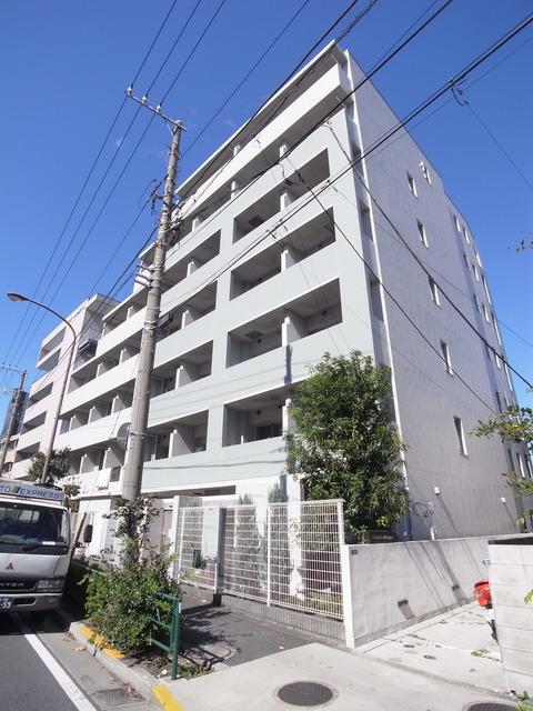 お部屋探しは株式会社 タウンハウジング までお気軽にお問合せ下さい。
クレジットカード決済・首都圏を中心直営143店舗 仲介件数全国2位の豊富な実績!諸費用・審査等・何でもご相談下さい。