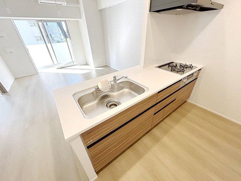 お部屋探しは株式会社 タウンハウジング までお気軽にお問合せ下さい。
クレジットカード決済・首都圏を中心直営143店舗 仲介件数全国2位の豊富な実績!諸費用・審査等・何でもご相談下さい。