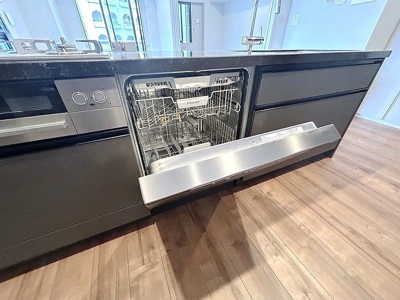 お部屋探しは株式会社 タウンハウジング までお気軽にお問合せ下さい。
クレジットカード決済・首都圏を中心直営143店舗 仲介件数全国2位の豊富な実績!諸費用・審査等・何でもご相談下さい。