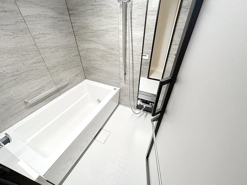 お部屋探しは株式会社 タウンハウジング までお気軽にお問合せ下さい。
クレジットカード決済・首都圏を中心直営143店舗 仲介件数全国2位の豊富な実績!諸費用・審査等・何でもご相談下さい。