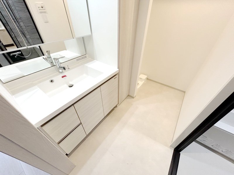 お部屋探しは株式会社 タウンハウジング までお気軽にお問合せ下さい。
クレジットカード決済・首都圏を中心直営143店舗 仲介件数全国2位の豊富な実績!諸費用・審査等・何でもご相談下さい。