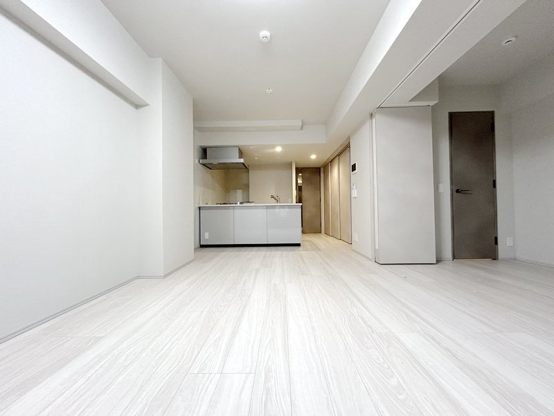 お部屋探しは株式会社 タウンハウジング までお気軽にお問合せ下さい。
クレジットカード決済・首都圏を中心直営143店舗 仲介件数全国2位の豊富な実績!諸費用・審査等・何でもご相談下さい。