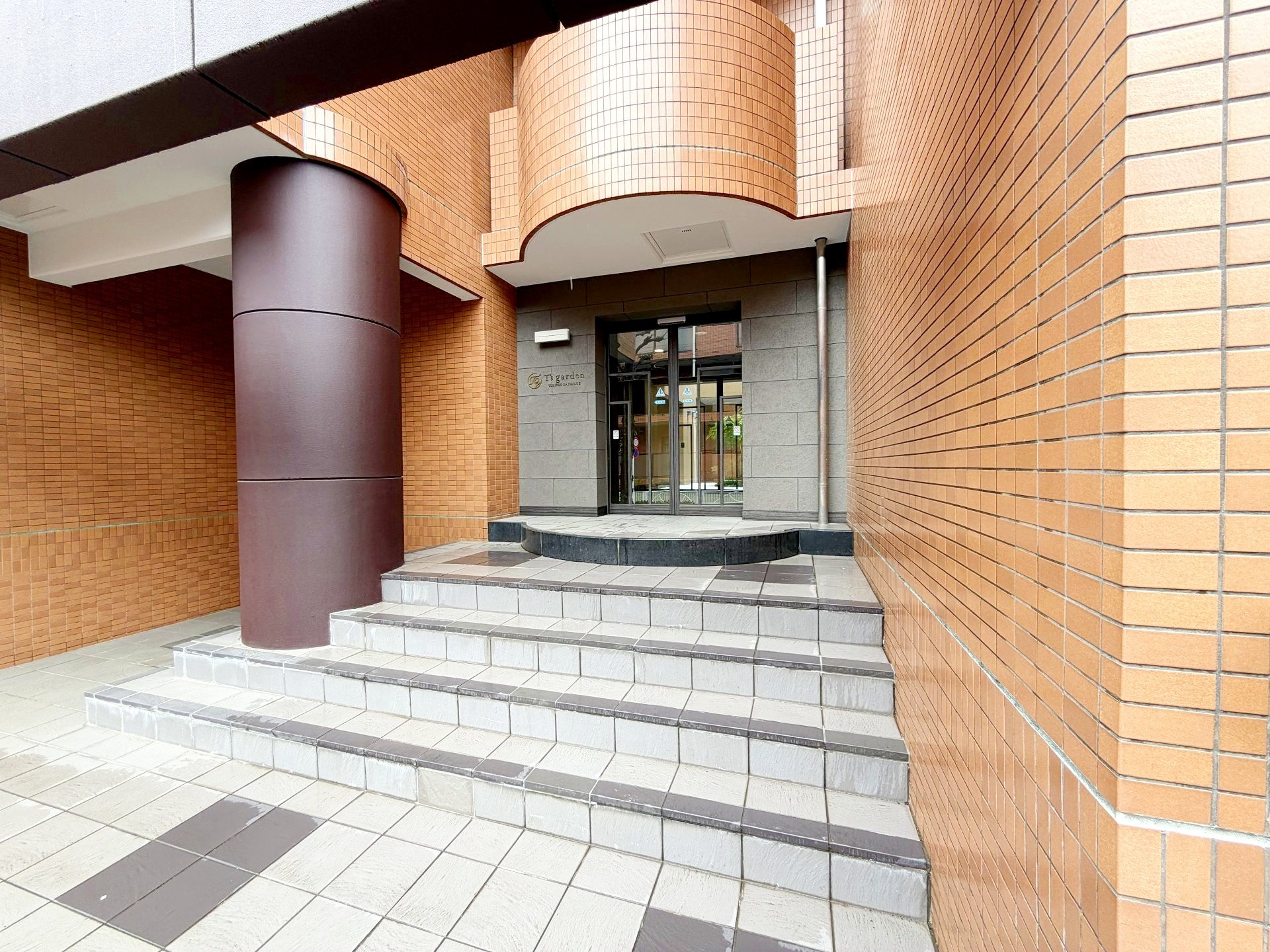 部屋探しは株式会社 タウンハウジング までお気軽にお問合せ下さい。
クレジットカード決済・首都圏を中心直営143店舗 仲介件数全国2位の豊富な実績!諸費用・審査等・何でもご相談下さい。