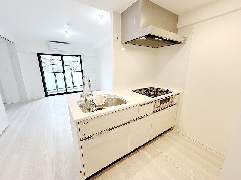 お部屋探しは株式会社 タウンハウジング までお気軽にお問合せ下さい。
クレジットカード決済・首都圏を中心直営143店舗 仲介件数全国2位の豊富な実績!諸費用・審査等・何でもご相談下さい。