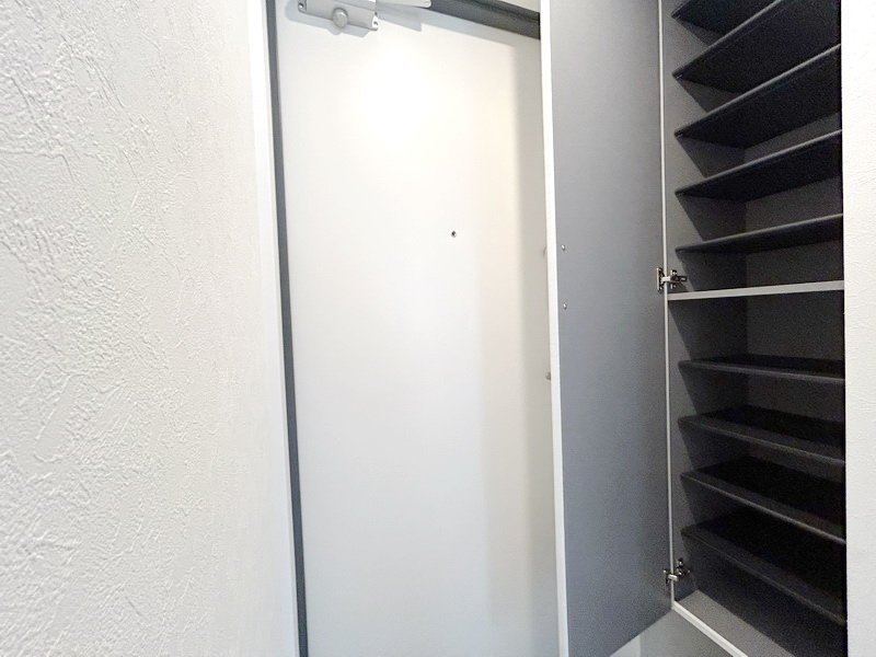 部屋探しは株式会社 タウンハウジング までお気軽にお問合せ下さい。
クレジットカード決済・首都圏を中心直営143店舗 仲介件数全国2位の豊富な実績!諸費用・審査等・何でもご相談下さい。