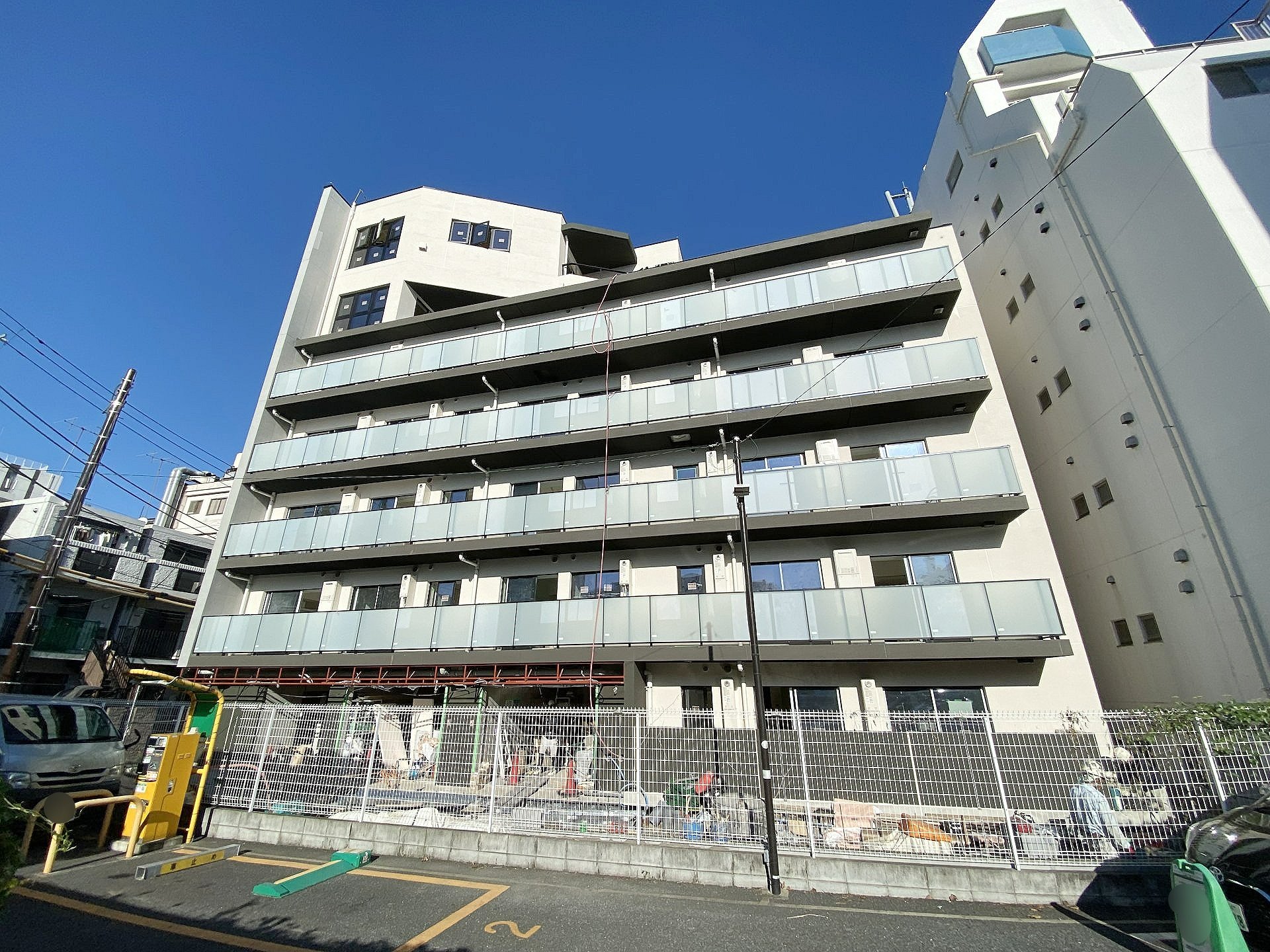 お部屋探しは株式会社 タウンハウジング までお気軽にお問合せ下さい。
クレジットカード決済・首都圏を中心直営143店舗 仲介件数全国2位の豊富な実績!諸費用・審査等・何でもご相談下さい。