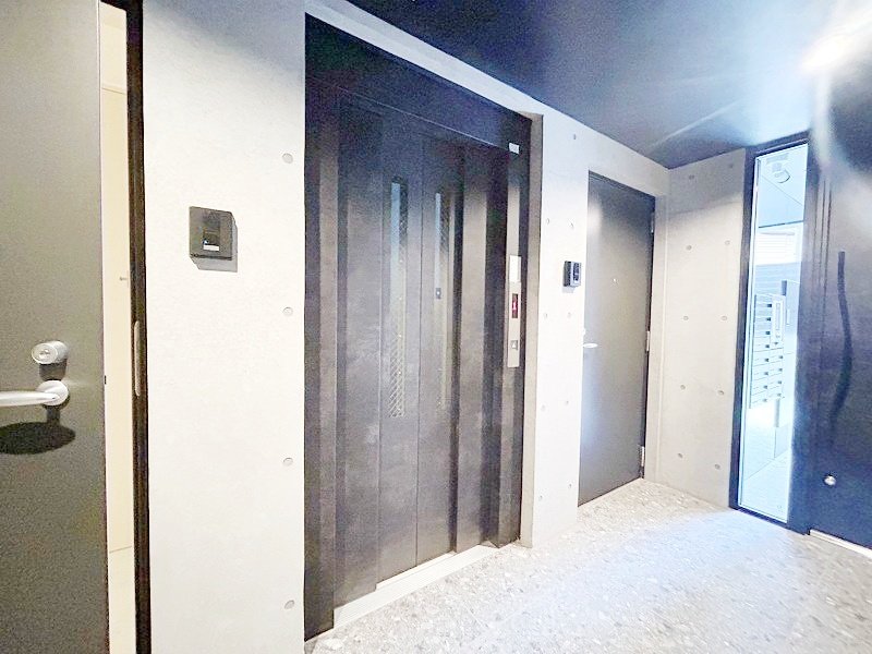 部屋探しは株式会社 タウンハウジング までお気軽にお問合せ下さい。
クレジットカード決済・首都圏を中心直営143店舗 仲介件数全国2位の豊富な実績!諸費用・審査等・何でもご相談下さい。