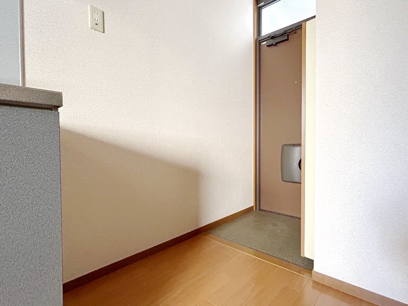 部屋探しは株式会社 タウンハウジング までお気軽にお問合せ下さい。
クレジットカード決済・首都圏を中心直営143店舗 仲介件数全国2位の豊富な実績!諸費用・審査等・何でもご相談下さい。