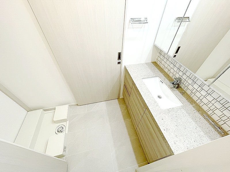 お部屋探しは株式会社 タウンハウジング までお気軽にお問合せ下さい。
クレジットカード決済・首都圏を中心直営143店舗 仲介件数全国2位の豊富な実績!諸費用・審査等・何でもご相談下さい。