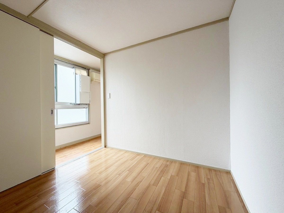 お部屋探しは株式会社 タウンハウジング までお気軽にお問合せ下さい。
クレジットカード決済・首都圏を中心直営143店舗 仲介件数全国2位の豊富な実績!諸費用・審査等・何でもご相談下さい。