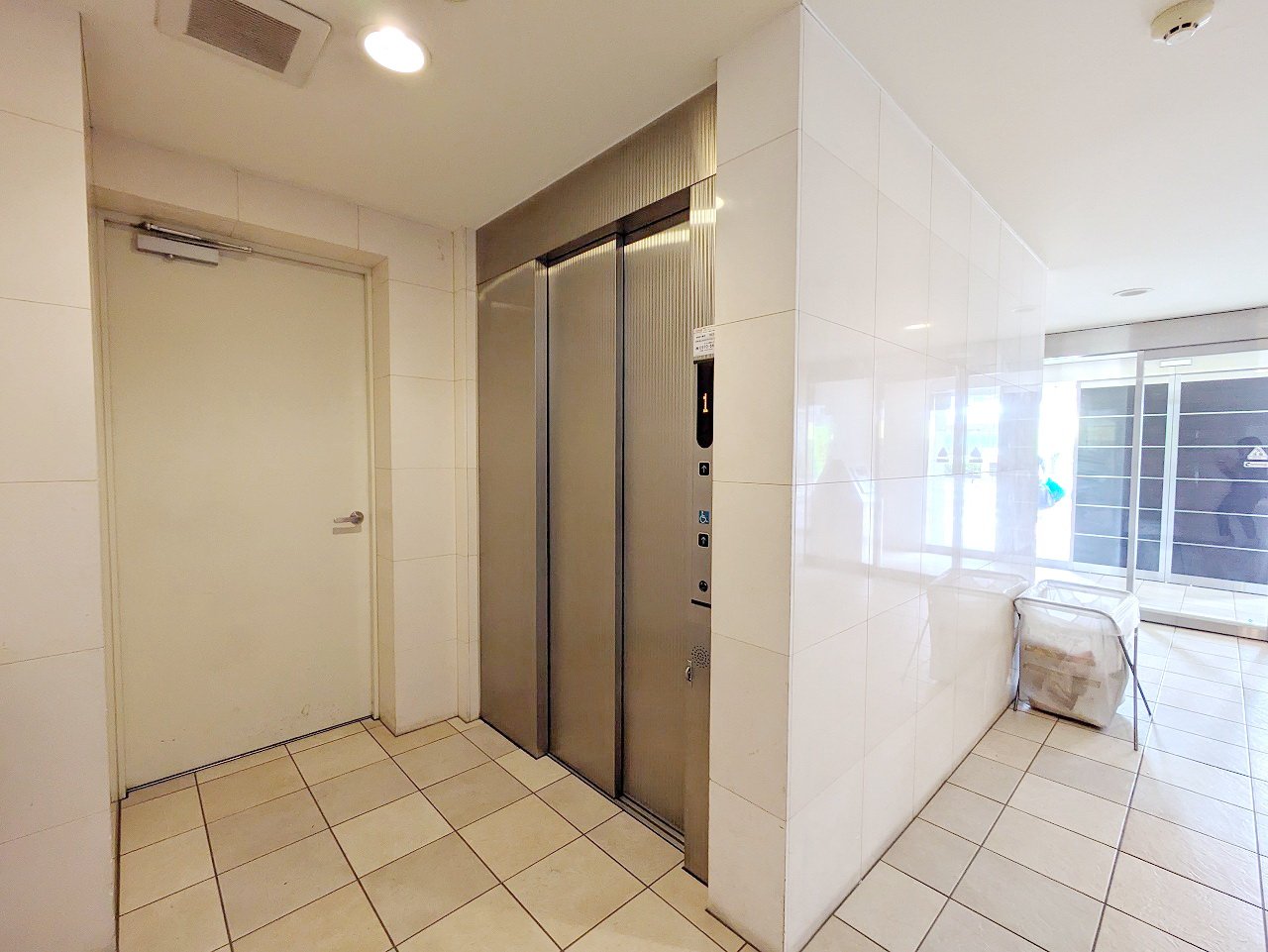 お問合せは(株)タウンハウジングレジデンス事業部【03-5563-9055】までお気軽にお問合せ下さい。