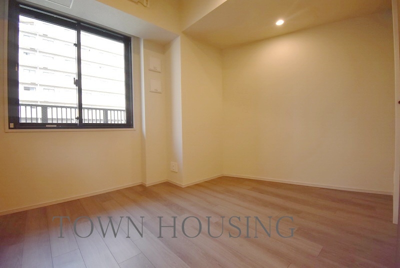 お部屋探しは株式会社 タウンハウジング までお気軽にお問合せ下さい。
クレジットカード決済・首都圏を中心直営143店舗 仲介件数全国2位の豊富な実績!諸費用・審査等・何でもご相談下さい。