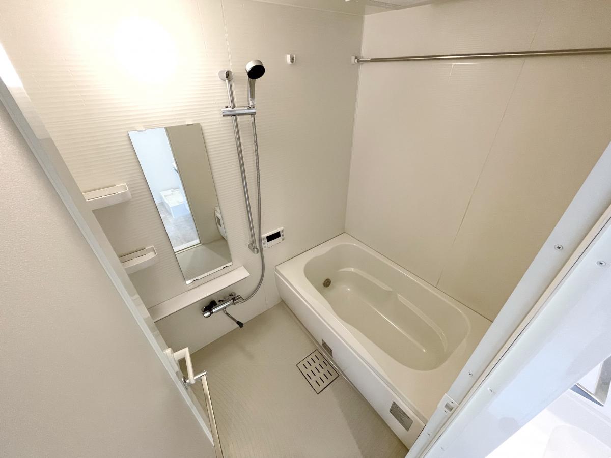 お部屋探しは株式会社 タウンハウジング までお気軽にお問合せ下さい。
クレジットカード決済・首都圏を中心直営143店舗 仲介件数全国2位の豊富な実績!諸費用・審査等・何でもご相談下さい。