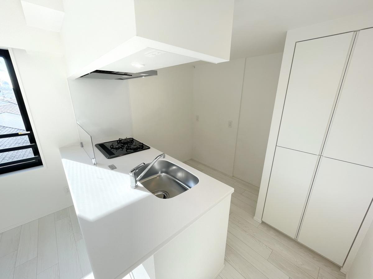 お部屋探しは株式会社 タウンハウジング までお気軽にお問合せ下さい。
クレジットカード決済・首都圏を中心直営143店舗 仲介件数全国2位の豊富な実績!諸費用・審査等・何でもご相談下さい。