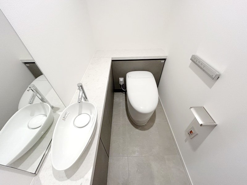 お部屋探しは株式会社 タウンハウジング までお気軽にお問合せ下さい。
クレジットカード決済・首都圏を中心直営143店舗 仲介件数全国2位の豊富な実績!諸費用・審査等・何でもご相談下さい。