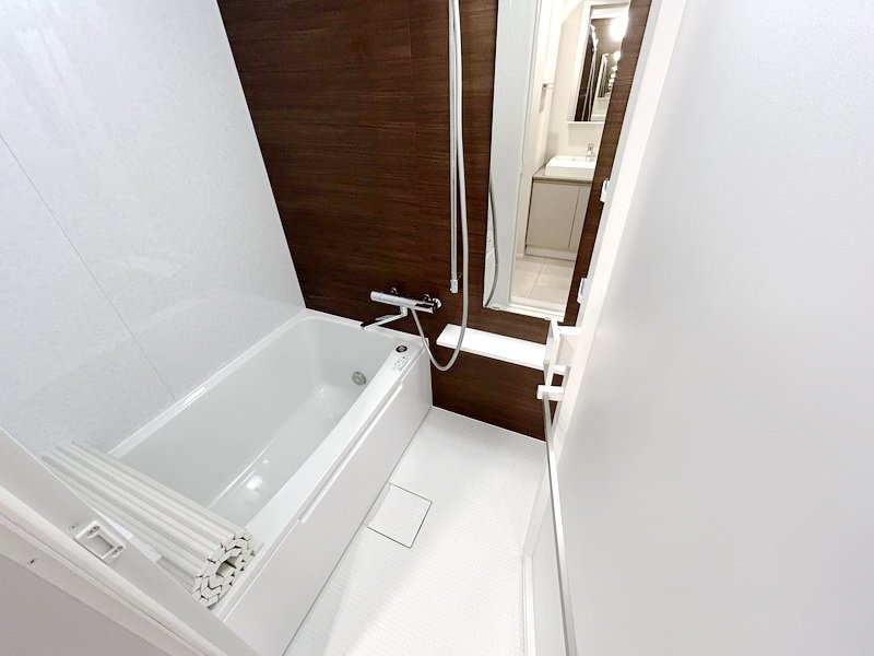 お部屋探しは株式会社 タウンハウジング までお気軽にお問合せ下さい。
クレジットカード決済・首都圏を中心直営143店舗 仲介件数全国2位の豊富な実績!諸費用・審査等・何でもご相談下さい。