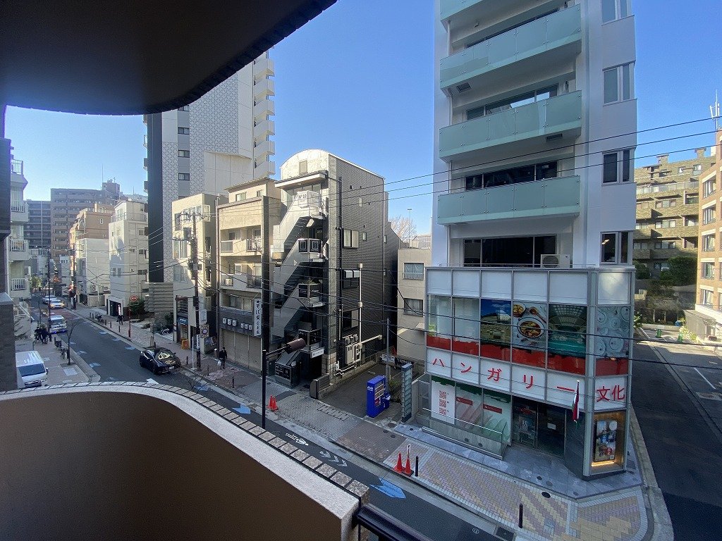 お部屋探しは株式会社 タウンハウジング までお気軽にお問合せ下さい。
クレジットカード決済・首都圏を中心直営143店舗 仲介件数全国2位の豊富な実績!諸費用・審査等・何でもご相談下さい。