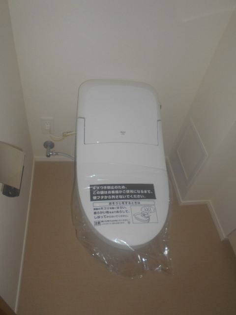 お部屋探しは株式会社 タウンハウジング までお気軽にお問合せ下さい。
クレジットカード決済・首都圏を中心直営143店舗 仲介件数全国2位の豊富な実績!諸費用・審査等・何でもご相談下さい。