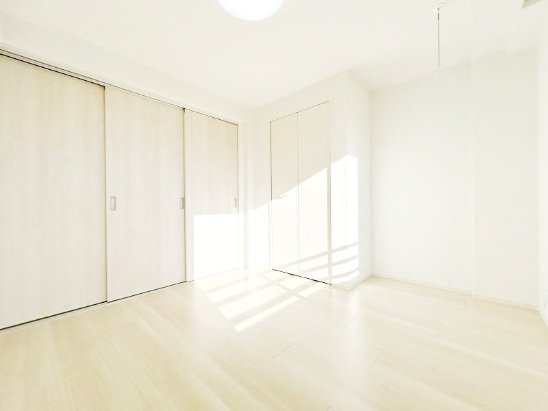 お部屋探しは株式会社 タウンハウジング までお気軽にお問合せ下さい。
クレジットカード決済・首都圏を中心直営143店舗 仲介件数全国2位の豊富な実績!諸費用・審査等・何でもご相談下さい。