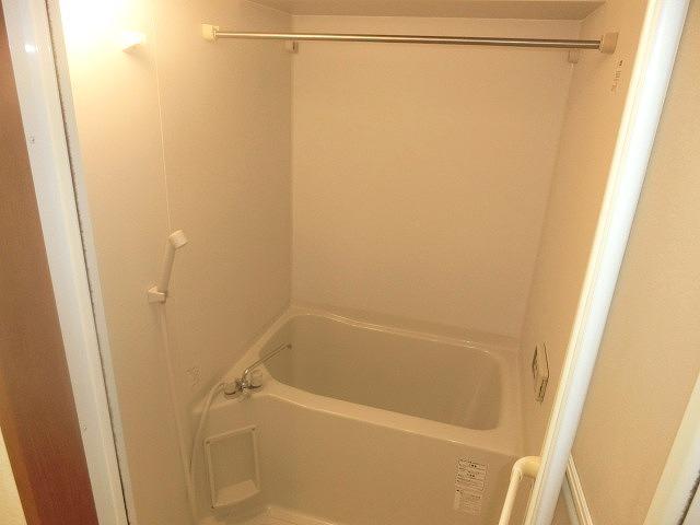 お部屋探しは株式会社 タウンハウジング までお気軽にお問合せ下さい。
クレジットカード決済・首都圏を中心直営143店舗 仲介件数全国2位の豊富な実績!諸費用・審査等・何でもご相談下さい。