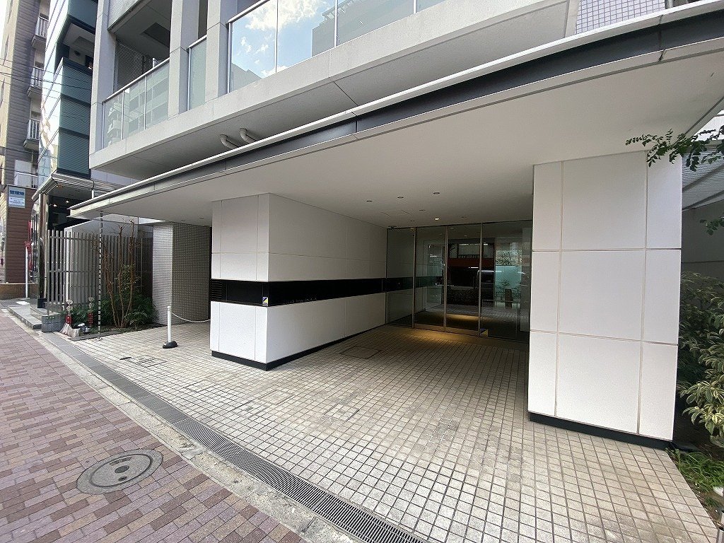 部屋探しは株式会社 タウンハウジング までお気軽にお問合せ下さい。
クレジットカード決済・首都圏を中心直営143店舗 仲介件数全国2位の豊富な実績!諸費用・審査等・何でもご相談下さい。