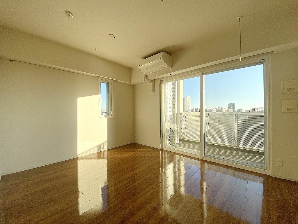 お部屋探しは株式会社 タウンハウジング までお気軽にお問合せ下さい。
クレジットカード決済・首都圏を中心直営143店舗 仲介件数全国2位の豊富な実績!諸費用・審査等・何でもご相談下さい。
