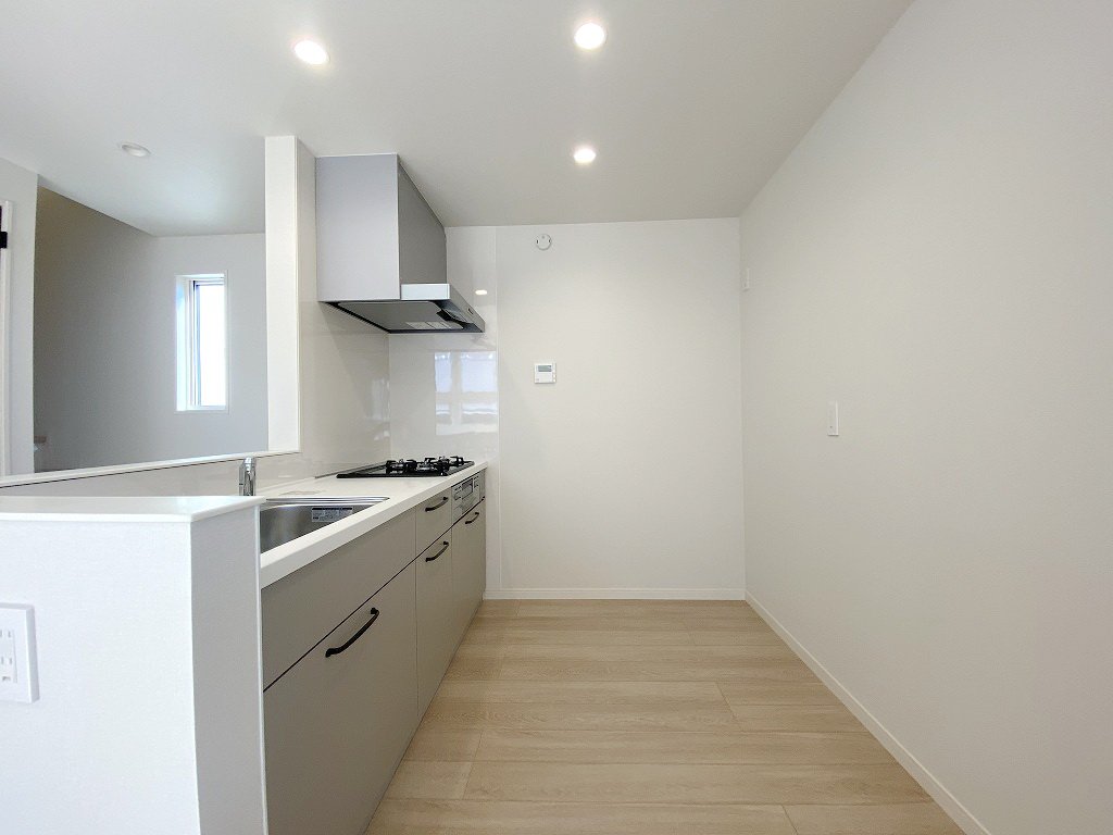 お部屋探しは株式会社 タウンハウジング までお気軽にお問合せ下さい。
クレジットカード決済・首都圏を中心直営143店舗 仲介件数全国2位の豊富な実績!諸費用・審査等・何でもご相談下さい。